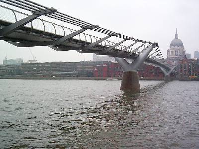 Photograph of the millenium bridge